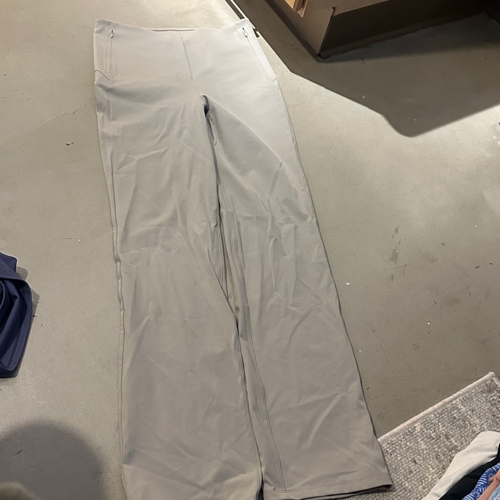 lululemon athletica Gray Women's Pants